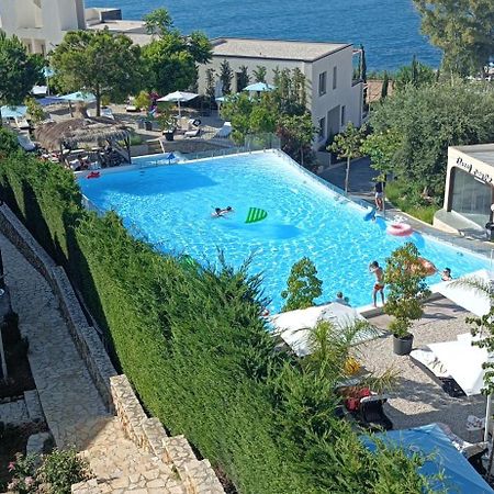 Artemis Beach House Vlorë Esterno foto