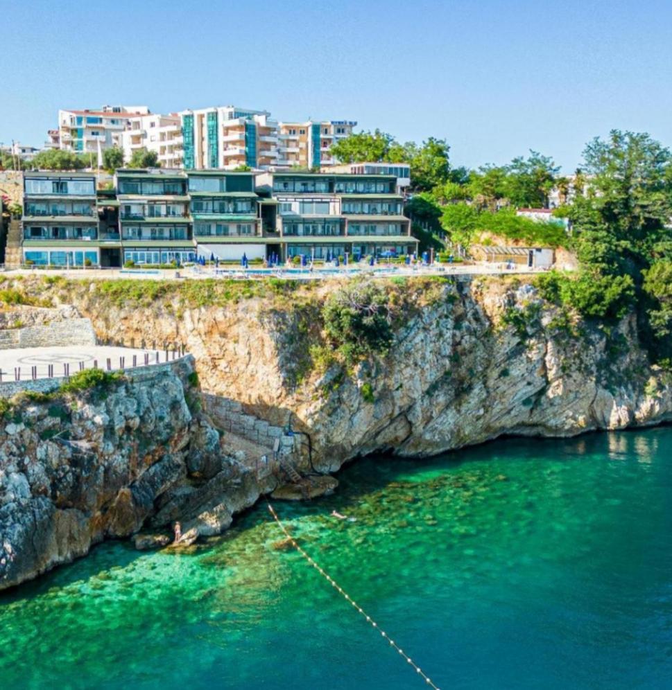 Artemis Beach House Vlorë Esterno foto