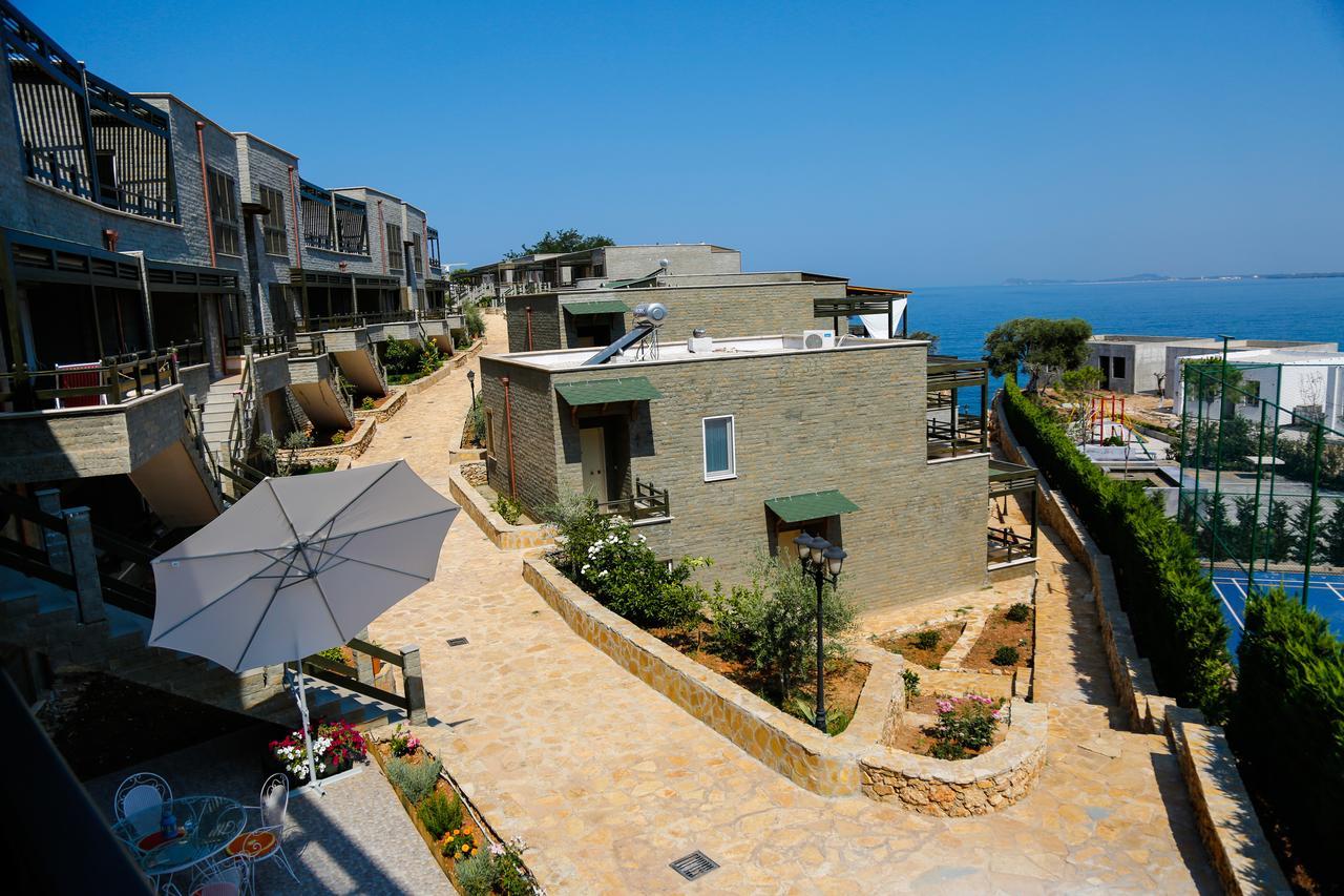 Artemis Beach House Vlorë Esterno foto